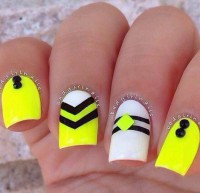/album/galeria-de-fotos-135-unhas-decoradas-amarelas/unhas-decoradas-amarelas-92-jpg/